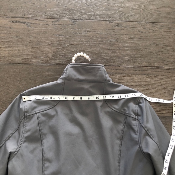 Women’s Fila active wear jacket sz Large - Picture 9 of 13